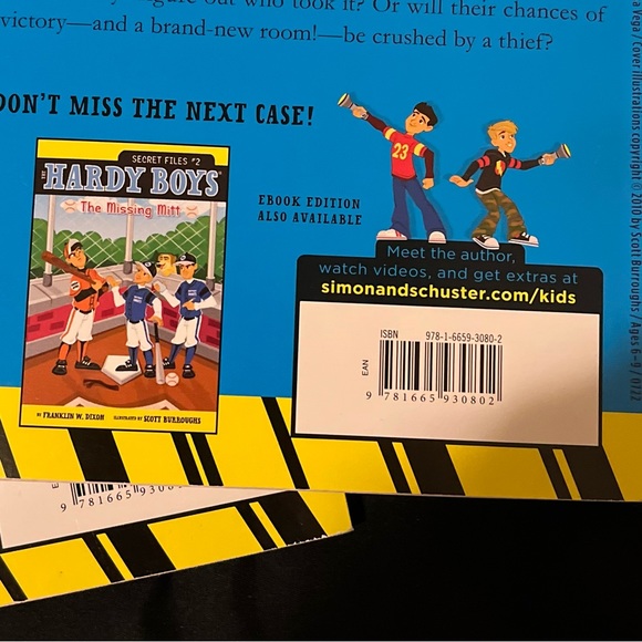 The Hardy Boys SECRET FILES #1 and #2 bundle - Picture 3 of 9